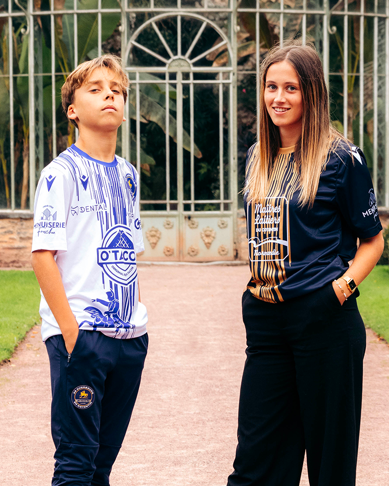 TENUES OFFICIELLES